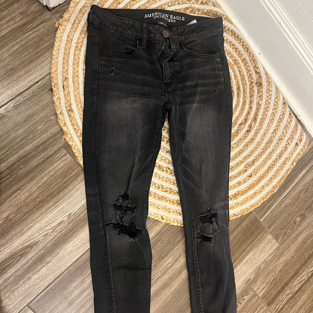 American Eagle Sz 6 Black Jeans